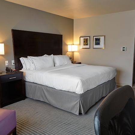 Holiday Inn Express And Suites Tahlequah By Ihg מראה חיצוני תמונה